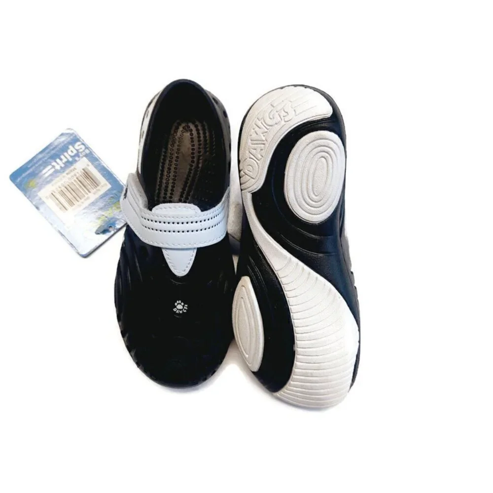 Dawgs Spirit Youth Boys Size 11 Black White Water Light All Terrain Slip On Shoe